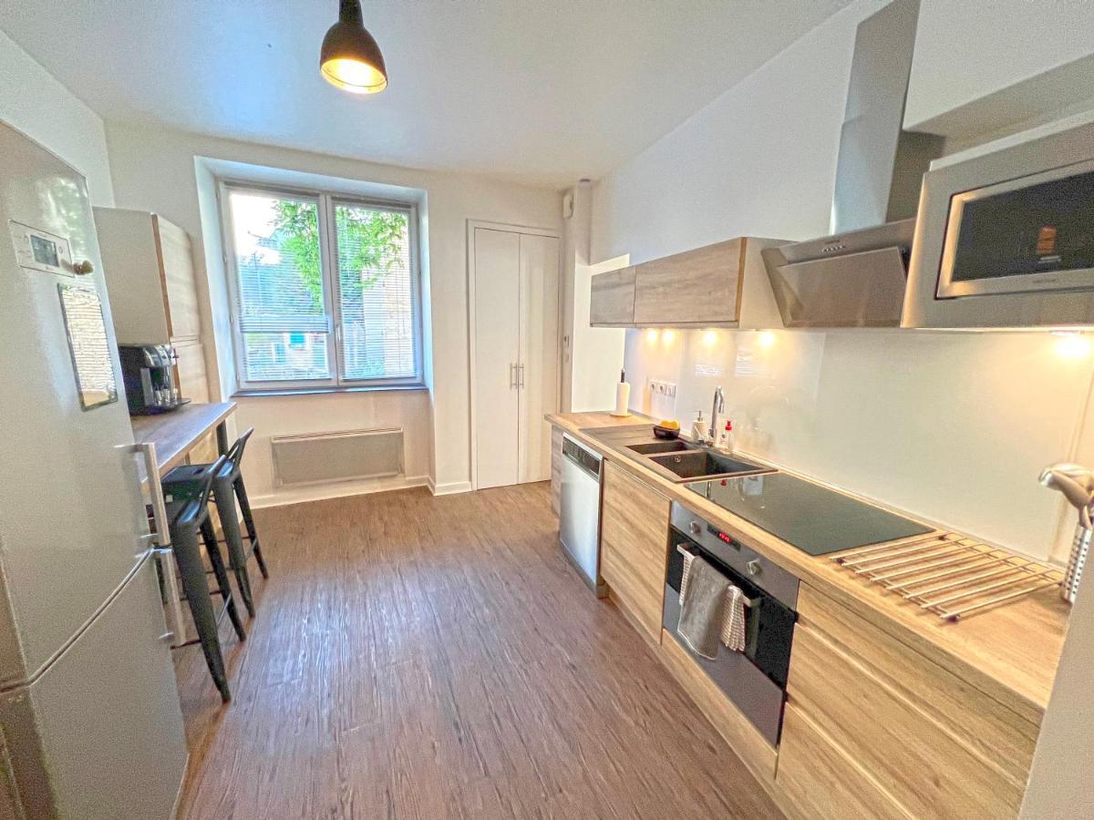 Gite Cosy Avec Jacuzzi Classe 3 Etoiles Poncin Exteriör bild